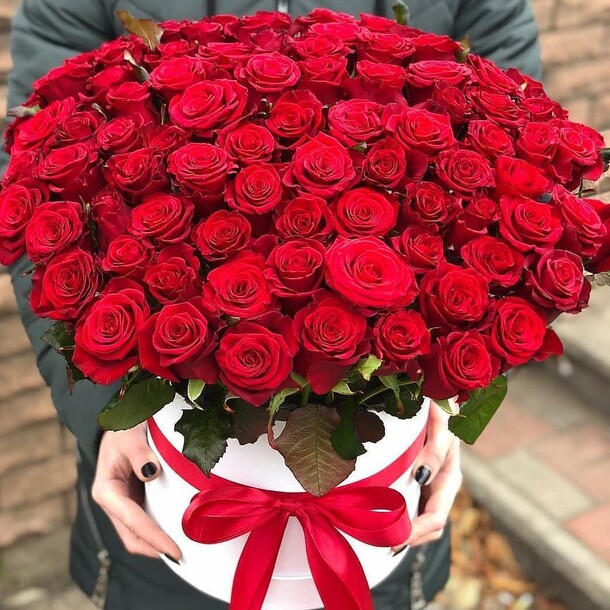 Беатрис, артикул F51281 - 45015 рублей, доставка по городу. Flawery - доставка цветов