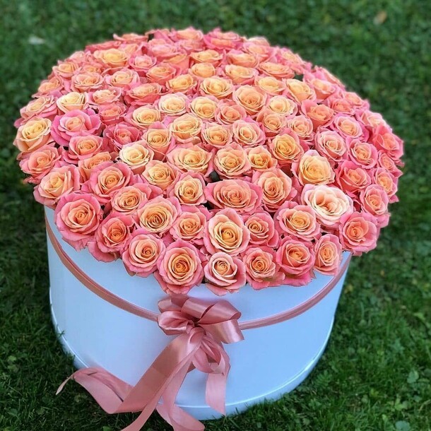 Эмилия), артикул F1141955 - 28500 рублей, доставка по городу. Flawery - доставка цветов