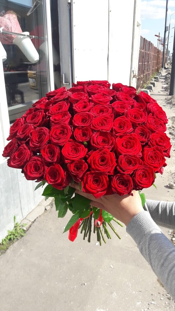 Красные облака, артикул F23780 - 10200 рублей, доставка по городу. Flawery - доставка цветов