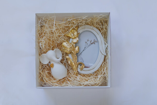 Подарочный сет 57, артикул F1285975 - 3100 рублей, доставка по городу. Flawery - доставка цветов