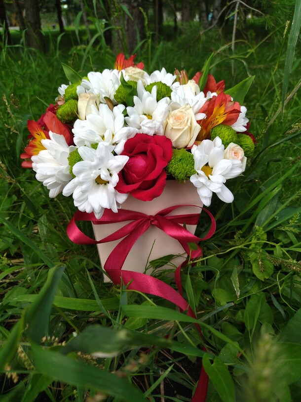 Яркое утро, артикул F1074479 - 2759 рублей, доставка по городу. Flawery - доставка цветов