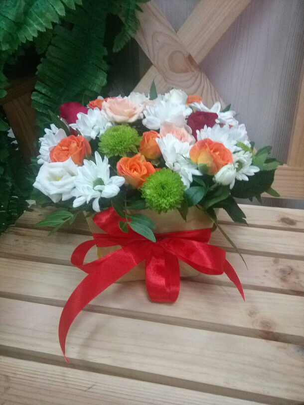 Яркость дня, артикул F98663 - 2955 рублей, доставка по городу. Flawery - доставка цветов