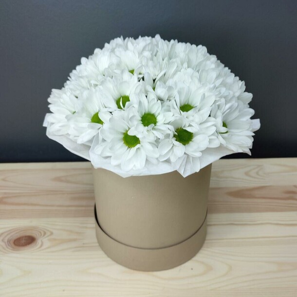 Коробочка нежная, артикул F1081171 - 3790 рублей, доставка по городу. Flawery - доставка цветов