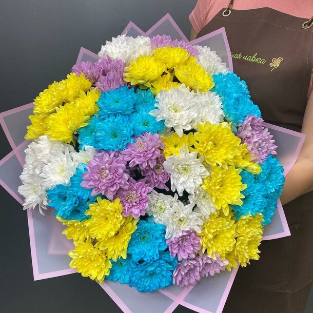 Букет из 21 кустовой хризантемы, артикул F1081233 - 8990 рублей, доставка по городу. Flawery - доставка цветов