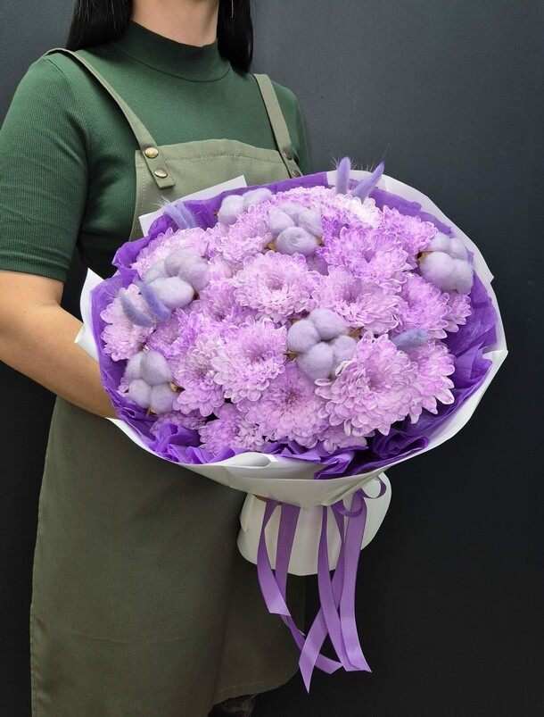 Сборный букет, артикул F1402130 - 4190 рублей, доставка по городу. Flawery - доставка цветов