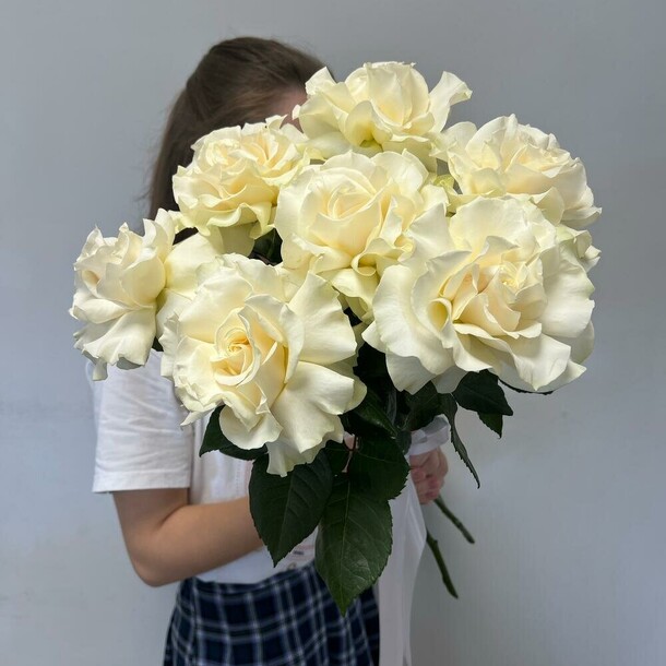 Ажурные розы под ленту, артикул F1417200 - 4500 рублей, доставка по городу. Flawery - доставка цветов