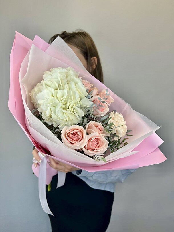 Чудесный день, артикул F1437571 - 2950 рублей, доставка по городу. Flawery - доставка цветов