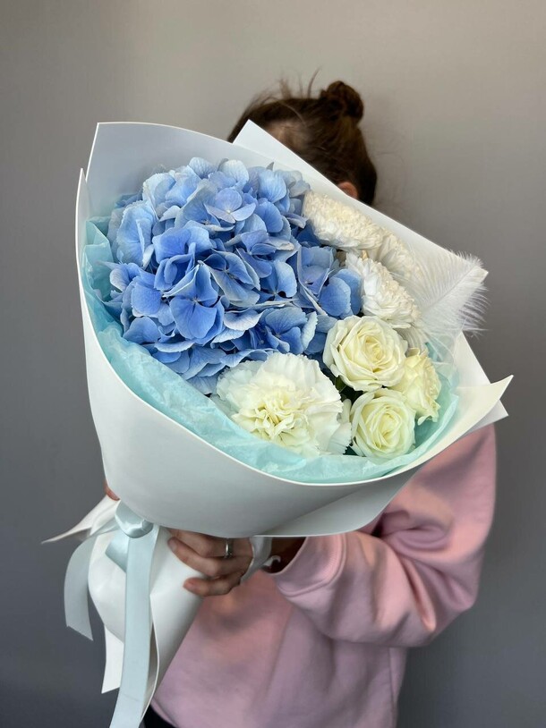 Букет "аква", артикул F1449914 - 2900 рублей, доставка по городу. Flawery - доставка цветов