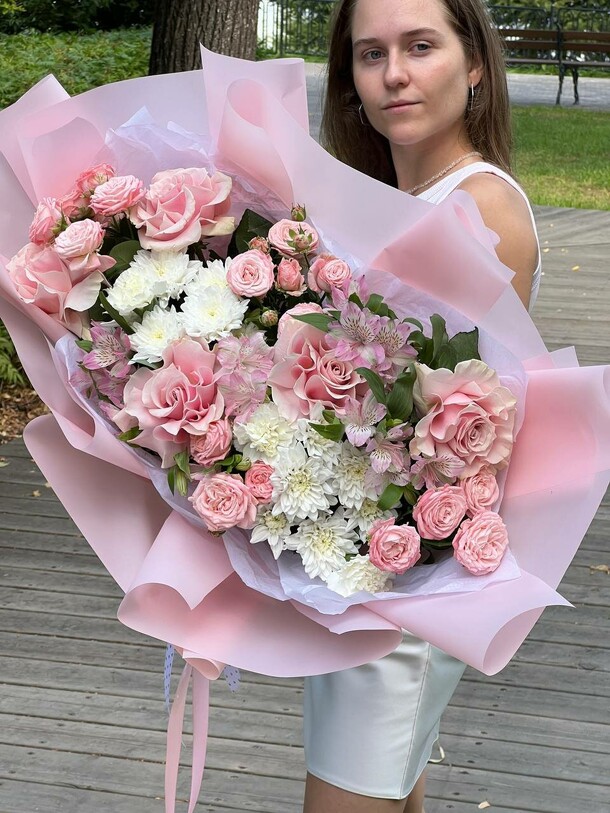 Лучистая красота, артикул F1452455 - 10000 рублей, доставка по городу. Flawery - доставка цветов