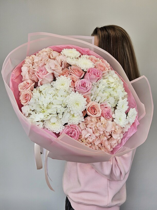 Нежный случай, артикул F1470237 - 10495 рублей, доставка по городу. Flawery - доставка цветов