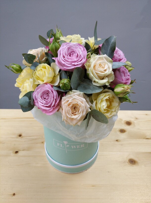 Розарий, артикул F102370 - 4500 рублей, доставка по городу. Flawery - доставка цветов