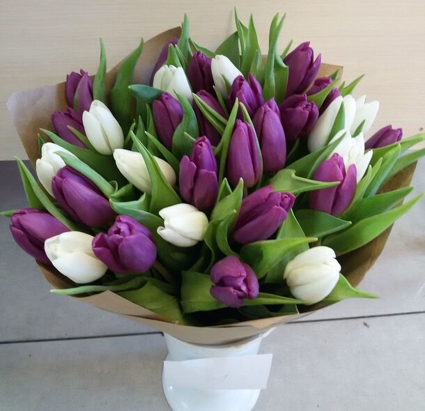 Бело - сиреневая весна, артикул F70794 - 5650 рублей, доставка по городу. Flawery - доставка цветов