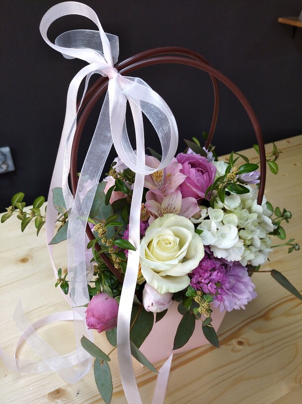 Милашка, артикул F78260 - 2045 рублей, доставка по городу. Flawery - доставка цветов