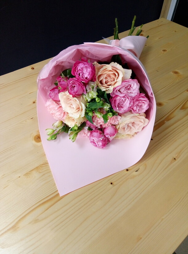 Париж, артикул F82278 - 3600 рублей, доставка по городу. Flawery - доставка цветов