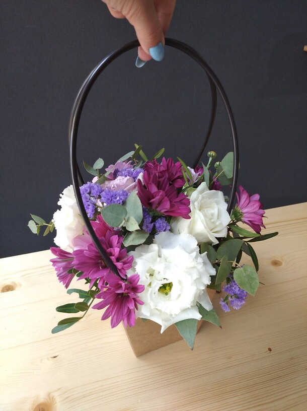 Сиреневое настроение, артикул F86730 - 3450 рублей, доставка по городу. Flawery - доставка цветов