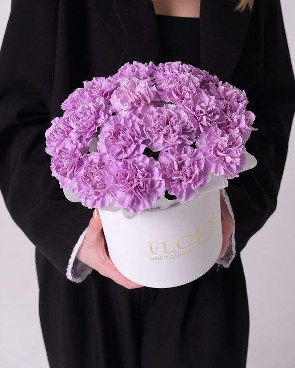 Коробка диантусов, артикул F1271872 - 7319 рублей, доставка по городу. Flawery - доставка цветов