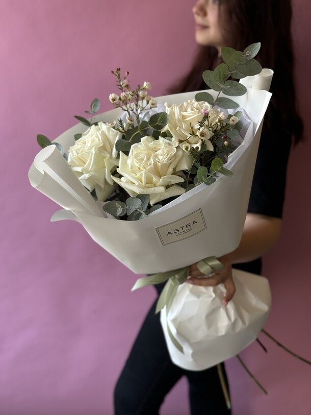 Букет нежный, артикул F1312667 - 2850 рублей, доставка по городу. Flawery - доставка цветов