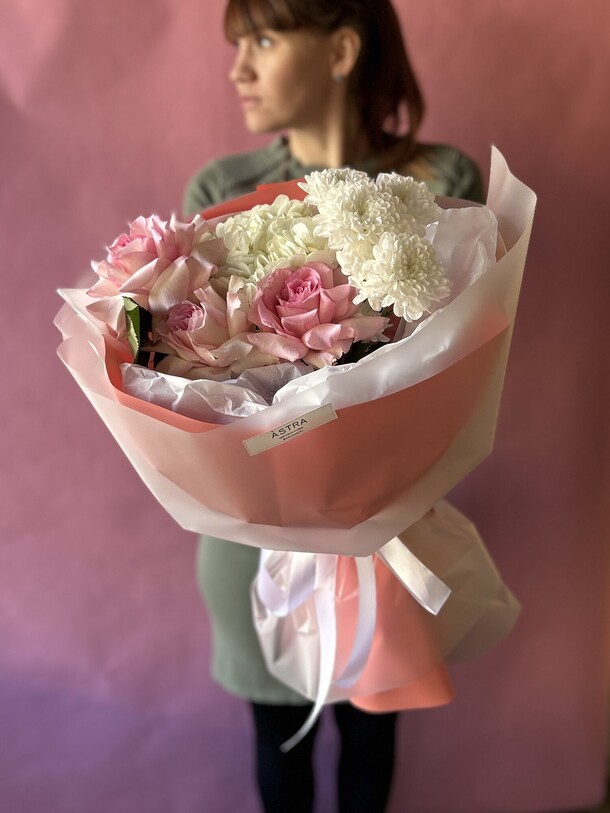 Букет для тебя, артикул F1338098 - 3550 рублей, доставка по городу. Flawery - доставка цветов