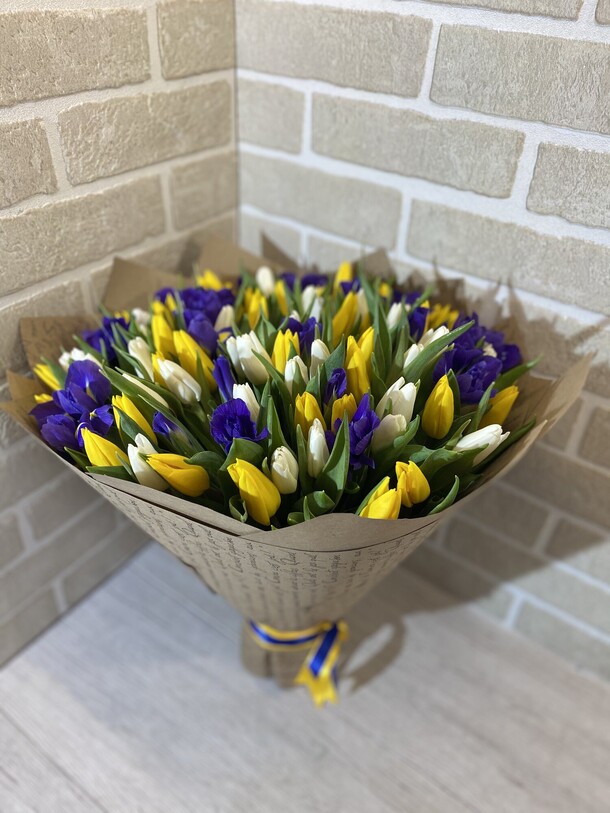 Букет сказка 😍, артикул F104952 - 33355 рублей, доставка по городу. Flawery - доставка цветов