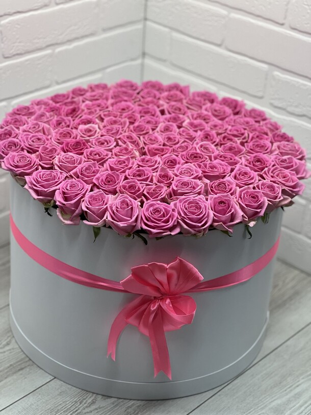 Розовая роза, артикул F1180339 - 32152 рублей, доставка по городу. Flawery - доставка цветов