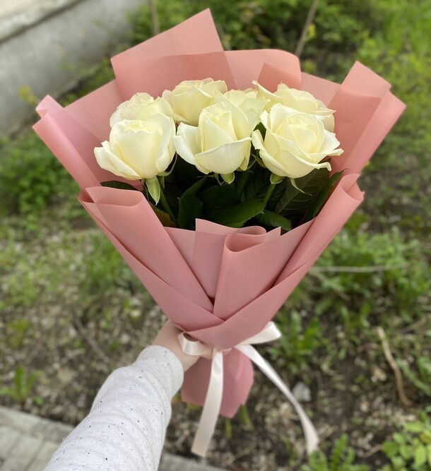 Белоснежный, артикул F1117070 - 3130 рублей, доставка по городу. Flawery - доставка цветов