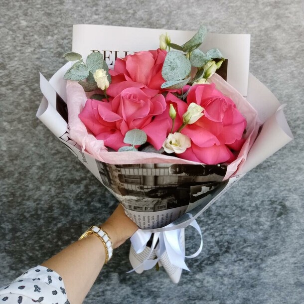 Букет французских роз, артикул F1312904 - 2690 рублей, доставка по городу. Flawery - доставка цветов