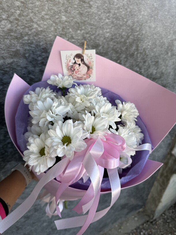 Букет « для мамы», артикул F1323168 - 1790 рублей, доставка по городу. Flawery - доставка цветов