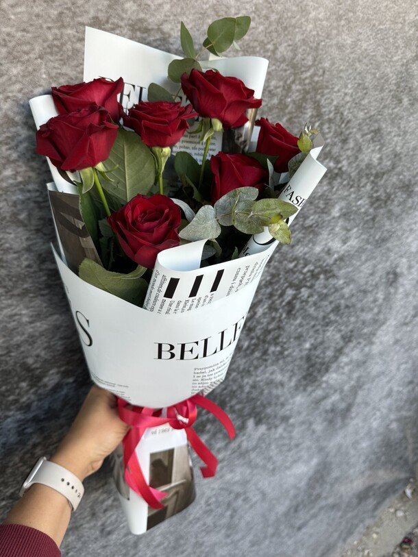 Букет «классика», артикул F1325174 - 2920 рублей, доставка по городу. Flawery - доставка цветов