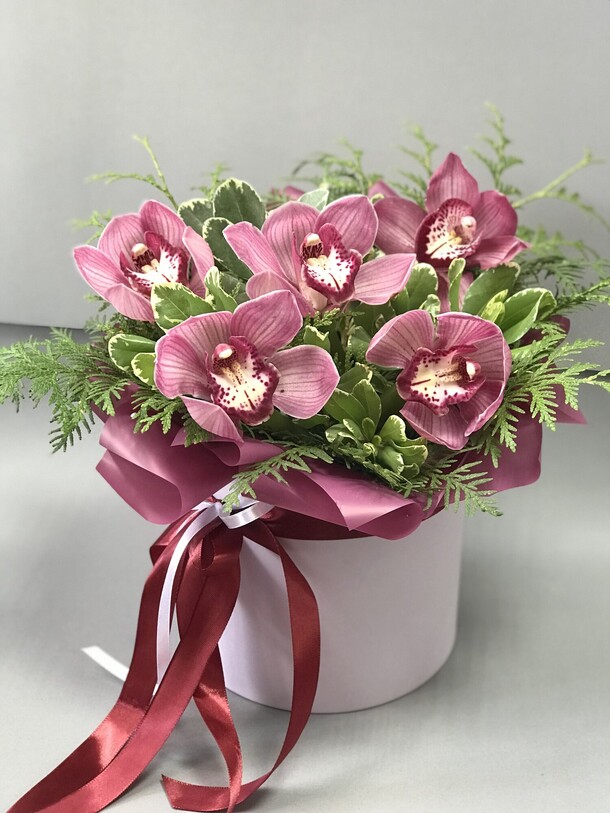 Страсть, артикул F1155505 - 5980 рублей, доставка по городу. Flawery - доставка цветов