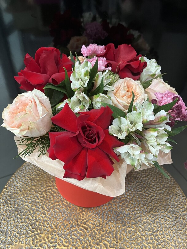 Шарм, артикул F1315199 - 6820 рублей, доставка по городу. Flawery - доставка цветов