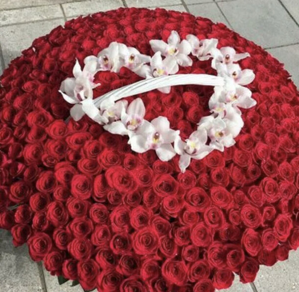 Семестр тысячи слов, артикул F1252998 - 227264 рублей, доставка по городу. Flawery - доставка цветов