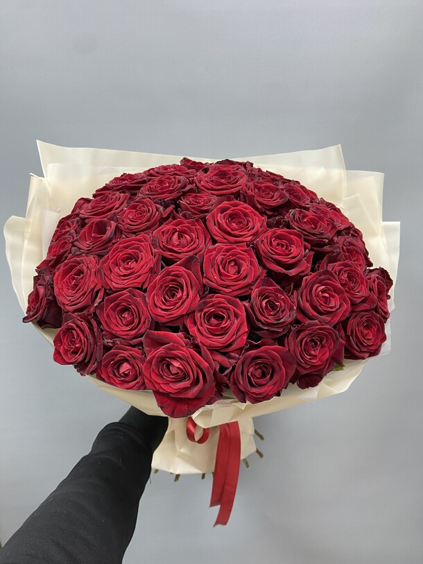 Кармен, артикул F1253003 - 22718 рублей, доставка по городу. Flawery - доставка цветов