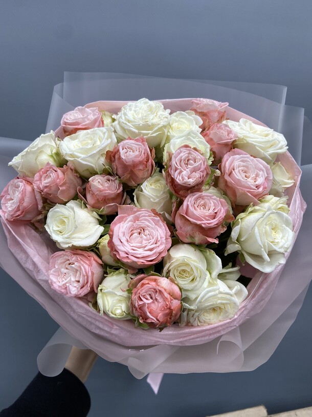 Кустовые розочки, артикул F1253060 - 5445 рублей, доставка по городу. Flawery - доставка цветов