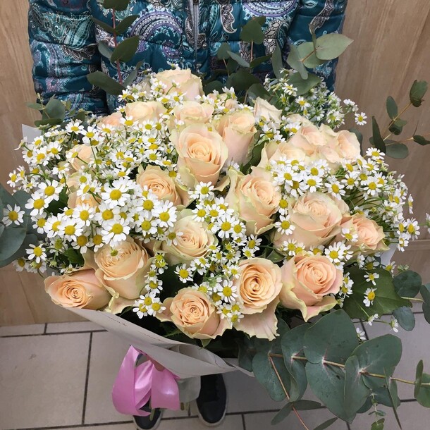 Букет признание, артикул F81955 - 13200 рублей, доставка по городу. Flawery - доставка цветов