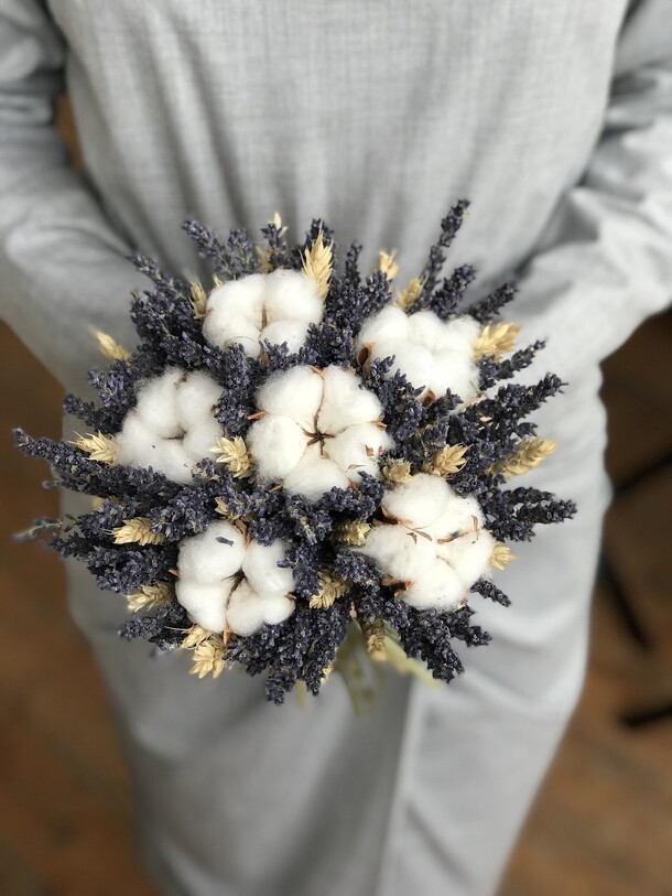 Букет из сухоцветов с колосьями, артикул F1102320 - 4200 рублей, доставка по городу. Flawery - доставка цветов