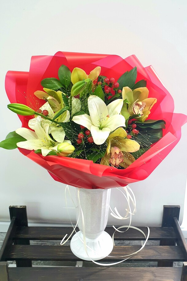 Грация, артикул F97121 - 4348 рублей, доставка по городу. Flawery - доставка цветов