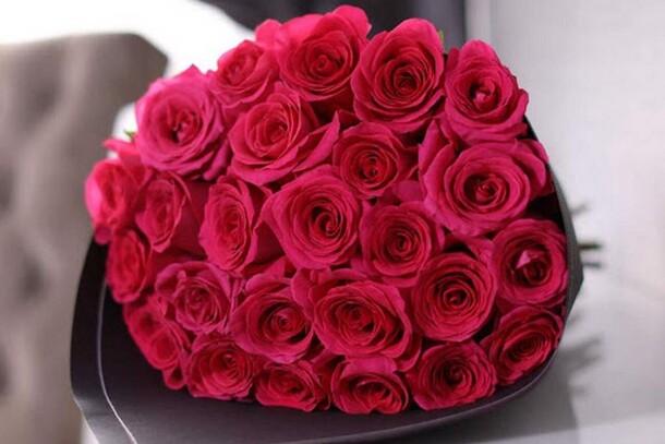 Роза эквадор пинк флойд 23 шт., артикул F1093436 - 11500 рублей, доставка по городу. Flawery - доставка цветов