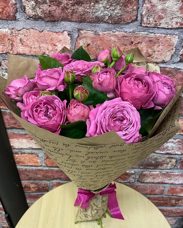 Букетик пионовидных роз мисти баблс, артикул F1108274 - 4950 рублей, доставка по городу. Flawery - доставка цветов