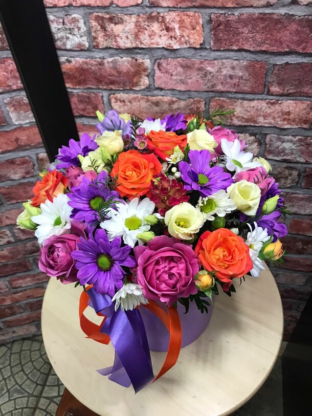 Цветы в коробке «милано», артикул F1109965 - 8504 рублей, доставка по городу. Flawery - доставка цветов