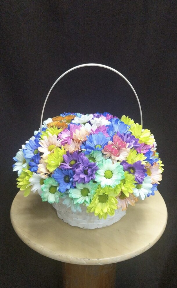 Корзина из хризантем, артикул F1291580 - 4759 рублей, доставка по городу. Flawery - доставка цветов