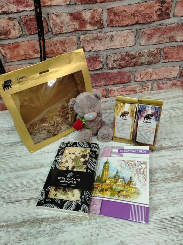 Подарочек, артикул F1364528 - 3500 рублей, доставка по городу. Flawery - доставка цветов