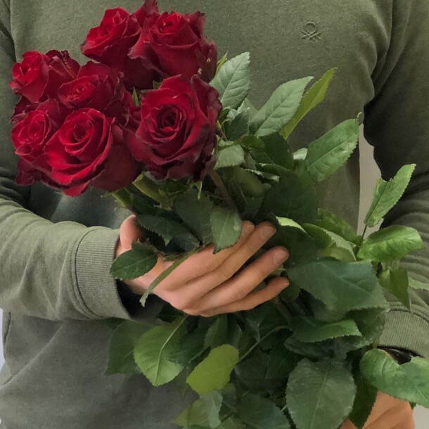 Роза эксплоер 7 шт, артикул F65055 - 2600 рублей, доставка по городу. Flawery - доставка цветов