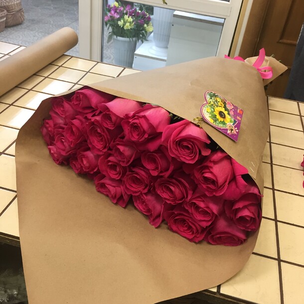 Эквадорская роза пинк флойд 25 шт, артикул F94851 - 14250 рублей, доставка по городу. Flawery - доставка цветов