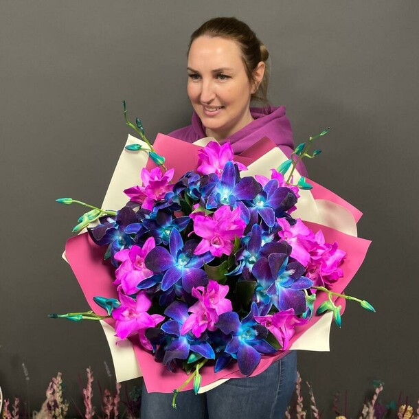 Космический ангел, артикул F1098811 - 4828 рублей, доставка по городу. Flawery - доставка цветов