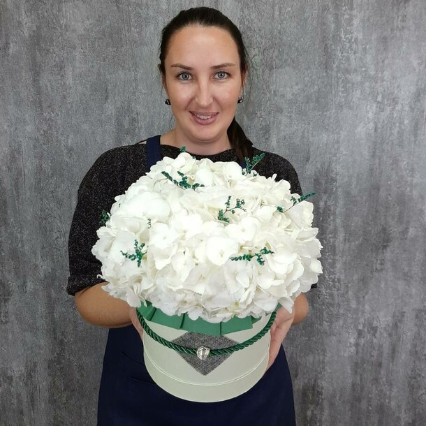 Базилика, артикул F1128235 - 4200 рублей, доставка по городу. Flawery - доставка цветов