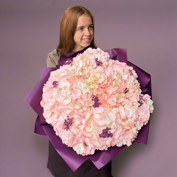 Черничный смузи гранд, артикул F1129909 - 8216 рублей, доставка по городу. Flawery - доставка цветов