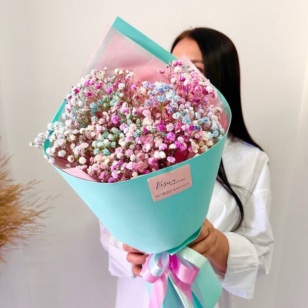 Букет гипсофилы тиффани 🌿размер s, артикул F1212945 - 2085 рублей, доставка по городу. Flawery - доставка цветов