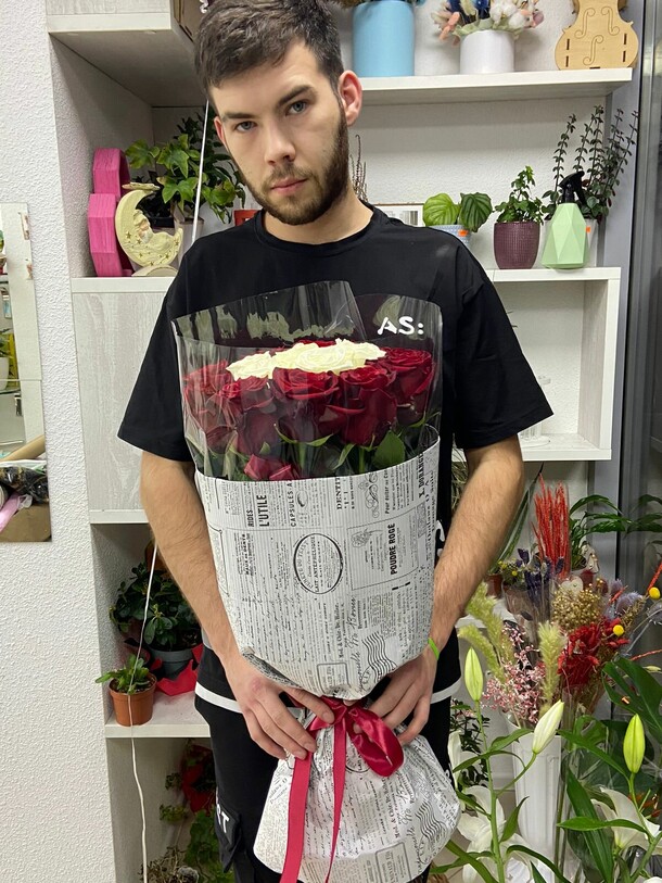 Страстный вечер, артикул F1084528 - 7790 рублей, доставка по городу. Flawery - доставка цветов