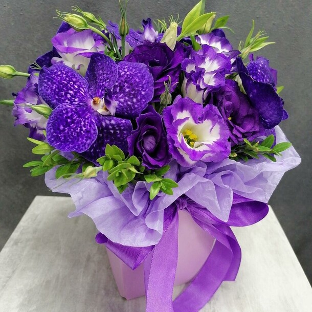 Blue magic (ванда и эустома), артикул F1071120 - 2450 рублей, доставка по городу. Flawery - доставка цветов