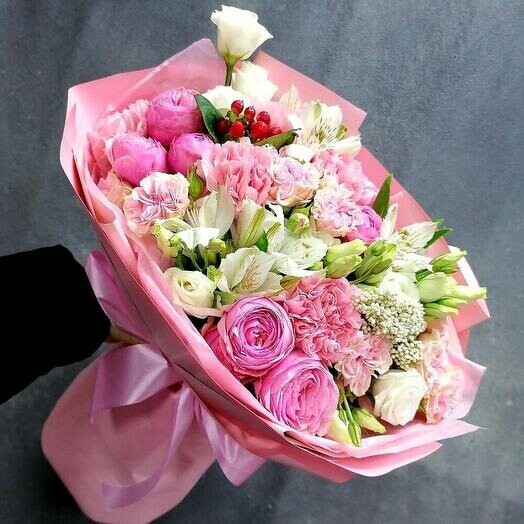 Букет марсель из роз, альстромерии и эустомы роз, артикул F1090726 - 3925 рублей, доставка по городу. Flawery - доставка цветов